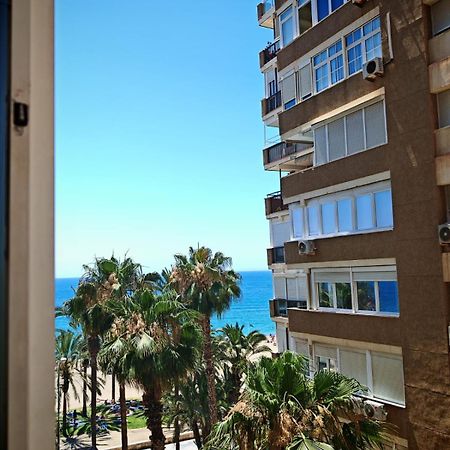 Apartamento Malaga Port Exterior photo