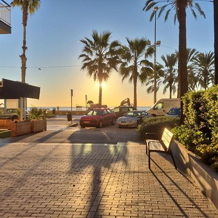 Apartamento Malaga Port Exterior photo