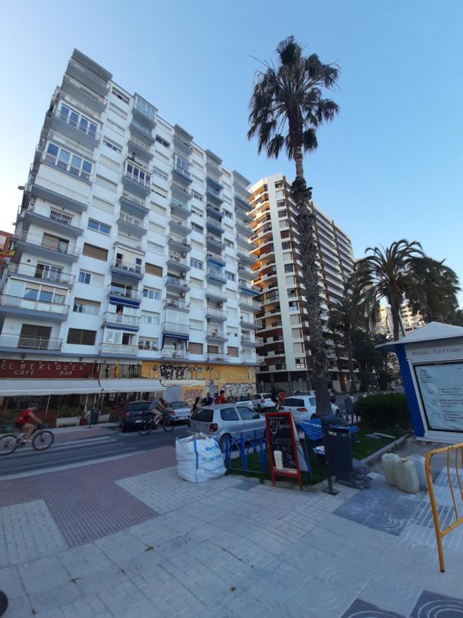 Apartamento Malaga Port Apartment Exterior photo