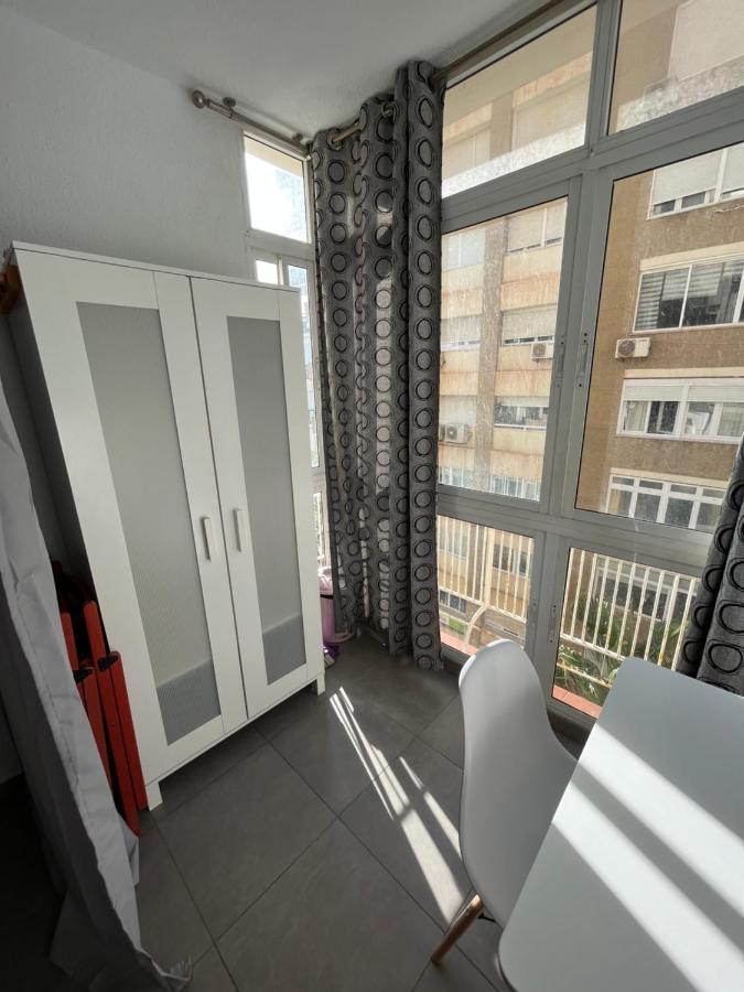 Apartamento Malaga Port Exterior photo
