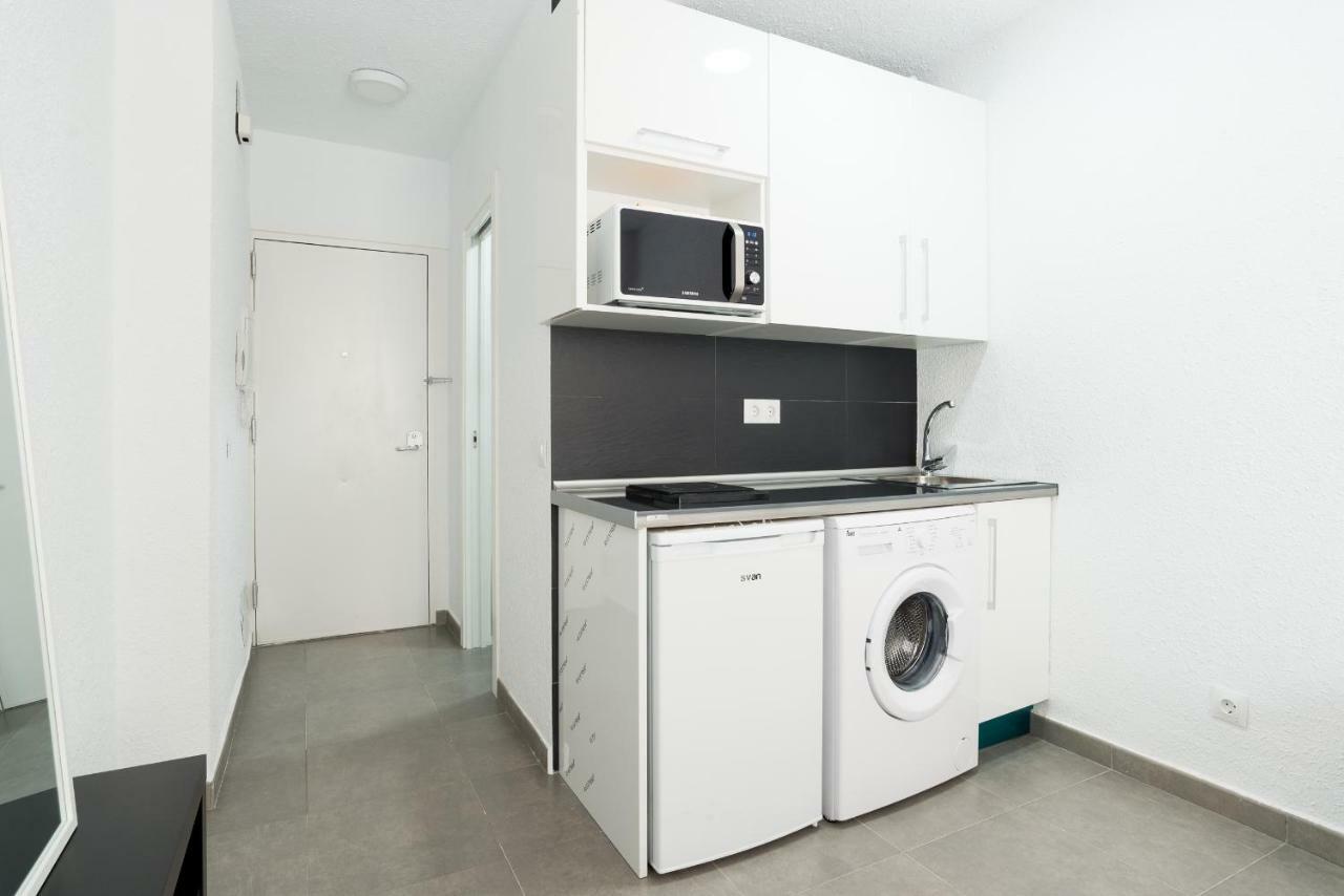 Apartamento Malaga Port Exterior photo