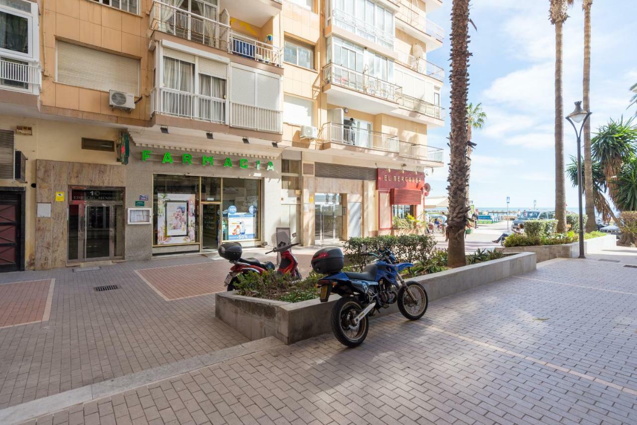 Apartamento Malaga Port Exterior photo