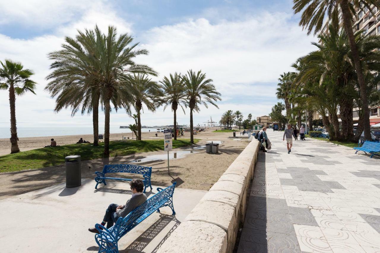Apartamento Malaga Port Exterior photo