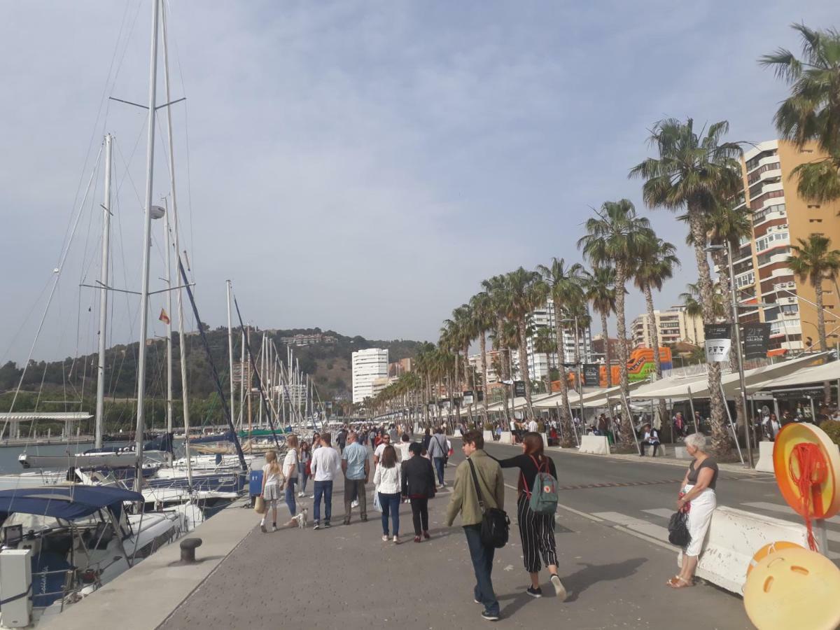 Apartamento Malaga Port Exterior photo
